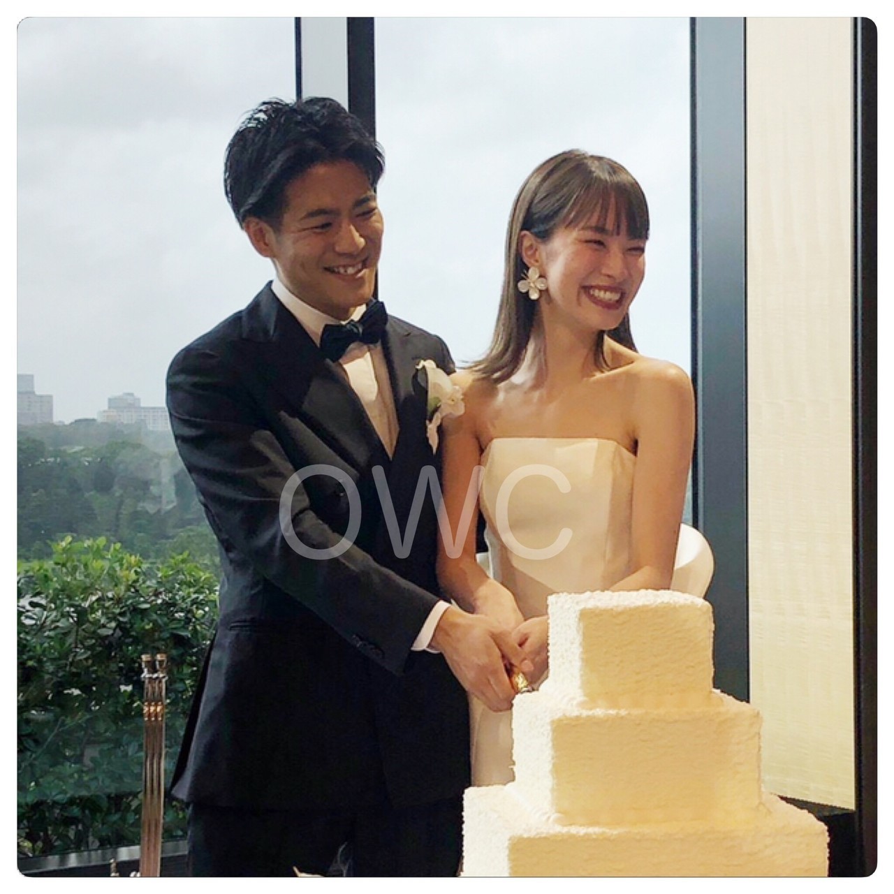 表参道ホワイトデンタルクリニックでブライダルホワイトニングを受けた結婚式当日の花嫁の笑顔４